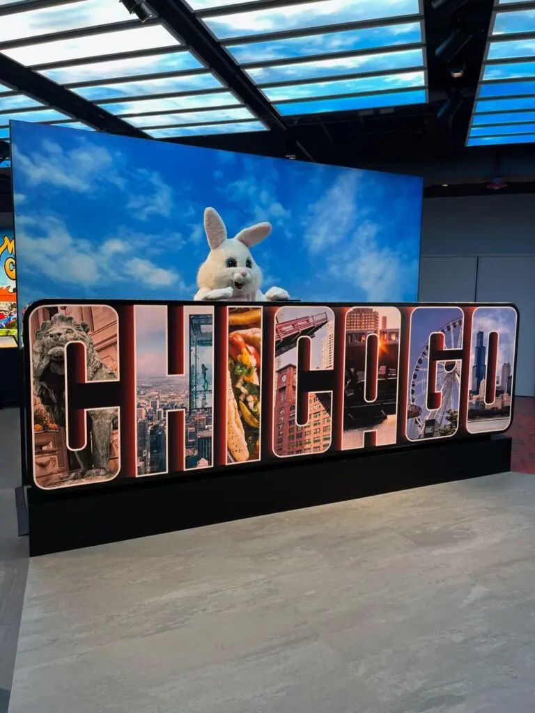 Easter Bunny photos at Skydeck Chicago